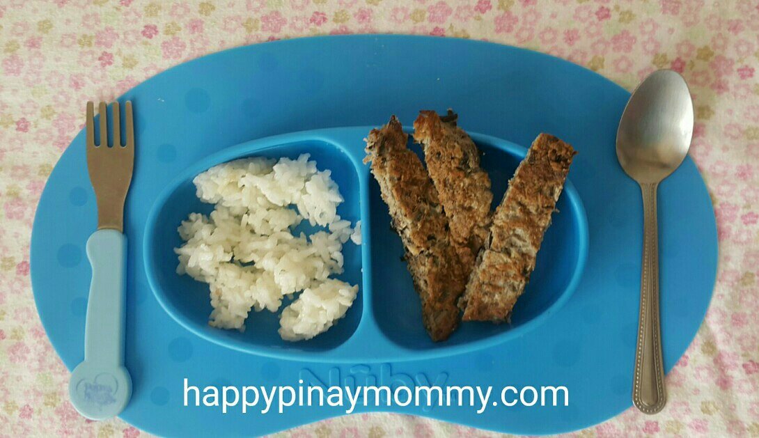 Easy banana heart burger is a great meal idea for BLW babies and toddlers too.